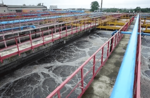 （飼養(yǎng)廠污水消泡劑應(yīng)用場(chǎng)景）